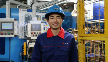 侯斌：从职场新人到新型工匠